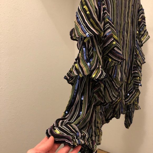 Zara shirt. Sequin details. Long sleeve. Size xs. New with tags - Picture 2 of 5